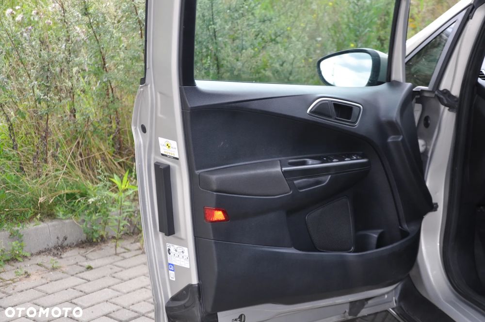 Ford B-MAX 1.5 TDCi Ambiente EU6 - 17