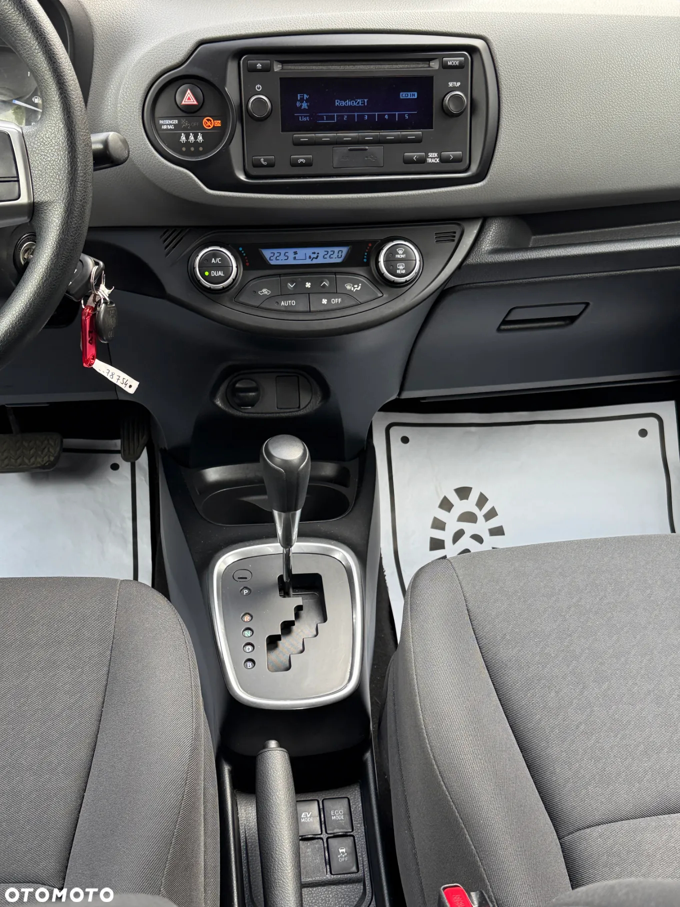 Toyota Yaris Hybrid 100 Active - 5