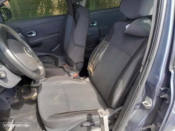 Para Peças Renault Clio Iii (Br0/1, Cr0/1) - 9