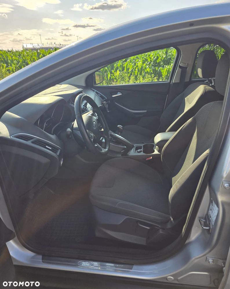 Ford Focus 1.6 TDCi DPF Start-Stopp-System Titanium - 4