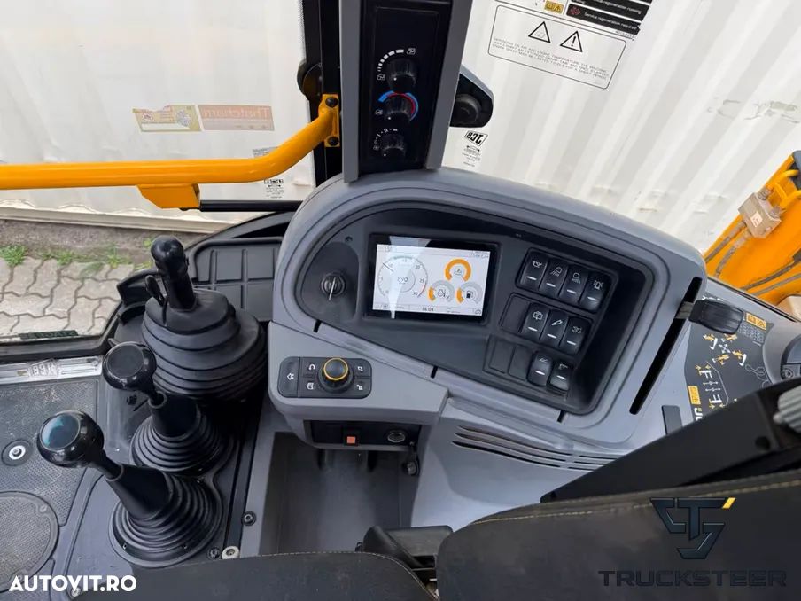 JCB 3CX Plus | Brat Telescopic | Vopsea Originala - 17