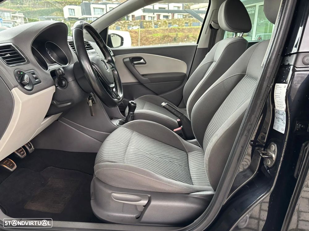 VW Polo 1.0 (Blue Motion ) Comfortline - 5