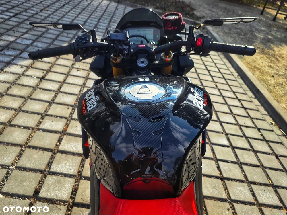 Aprilia Tuono - 15