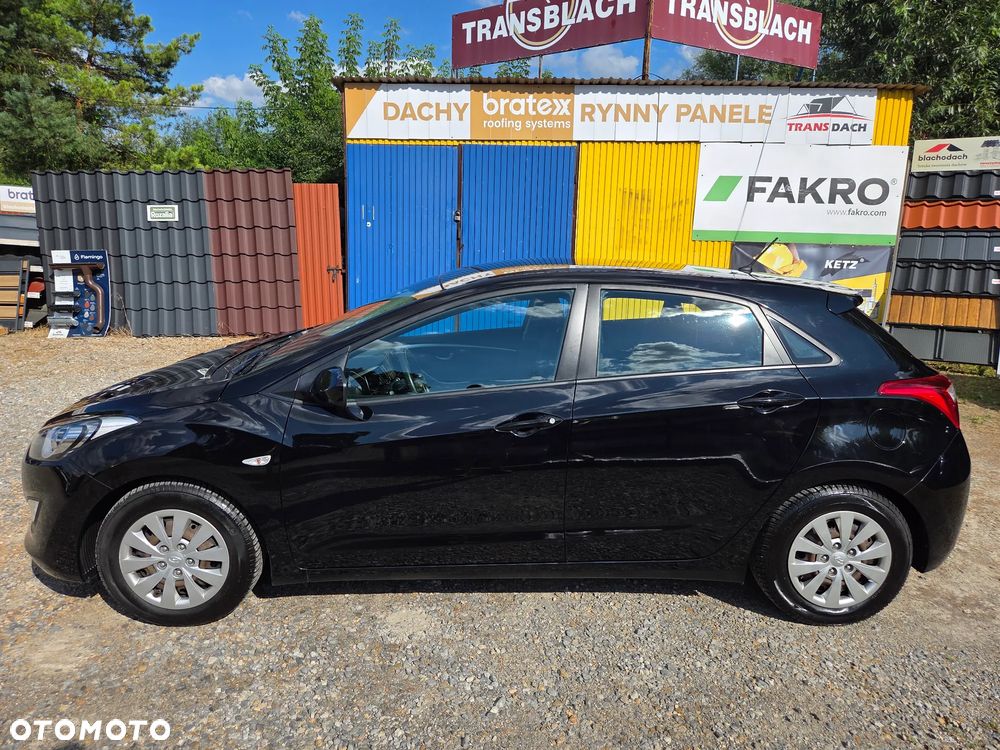 Hyundai i30 blue 1.4 Passion - 3