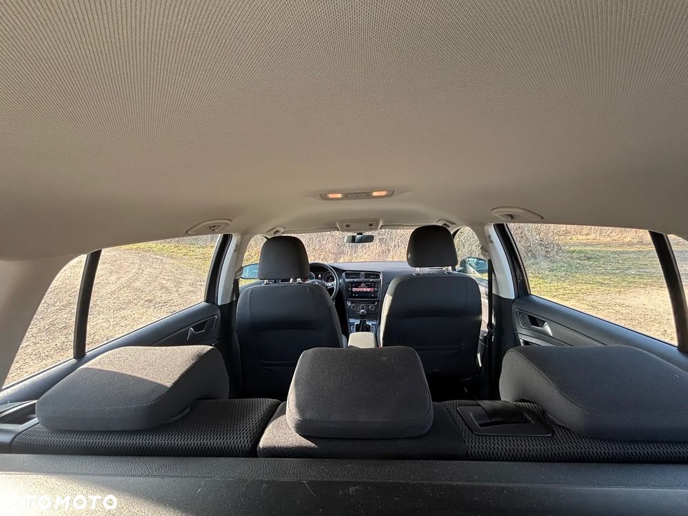 Volkswagen Golf 1.6 TDI BMT Comfortline - 13