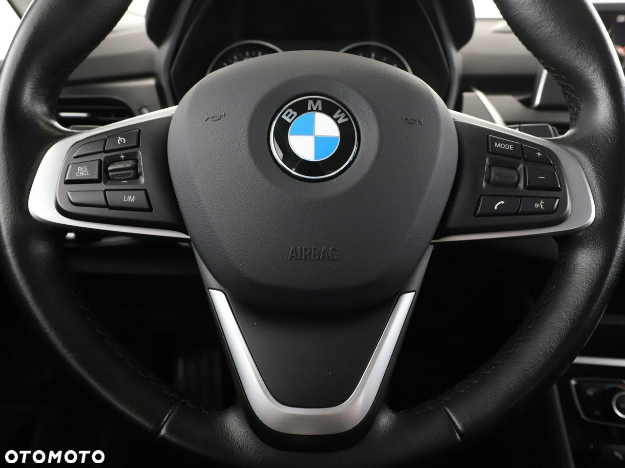 BMW Seria 2 218d Active Tourer Sport Line - 17