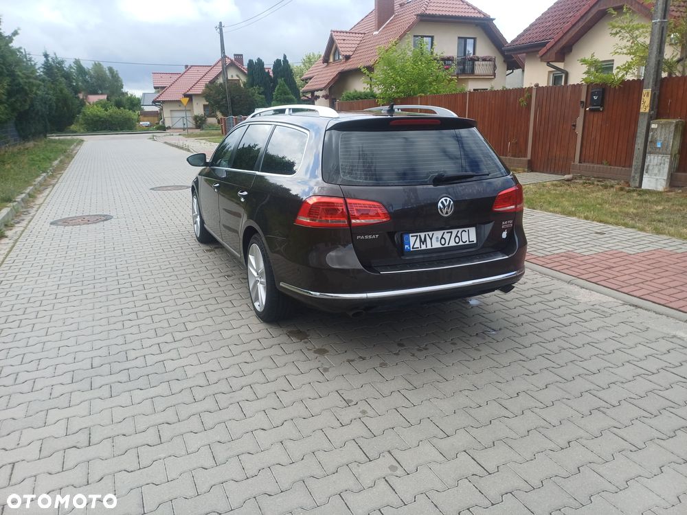 Volkswagen Passat 2.0 TDI 4Mot Highline DSG - 6