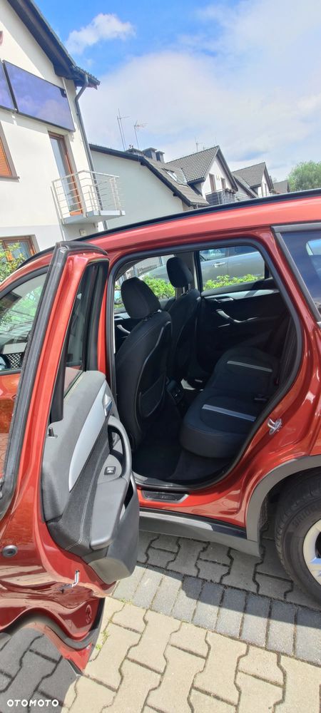 BMW X1 sDrive18d Advantage - 28