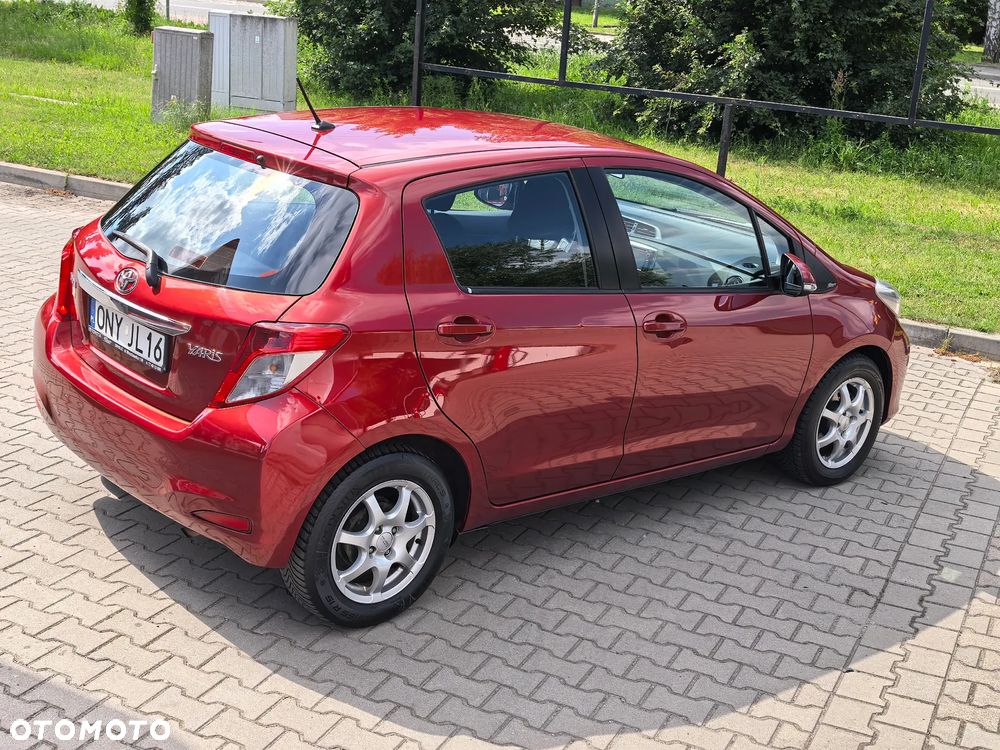 Toyota Yaris 1.0 Premium - 7