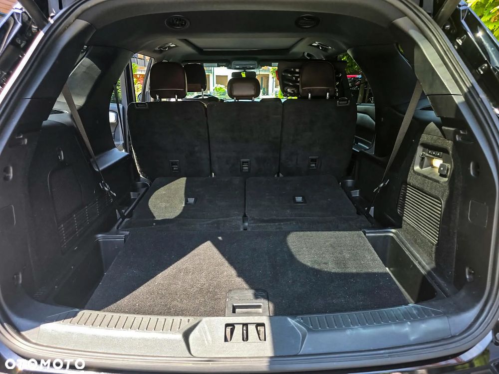 Ford Explorer - 15