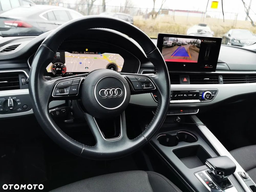 Audi A4 Avant 35 TDI Sport S tronic - 32