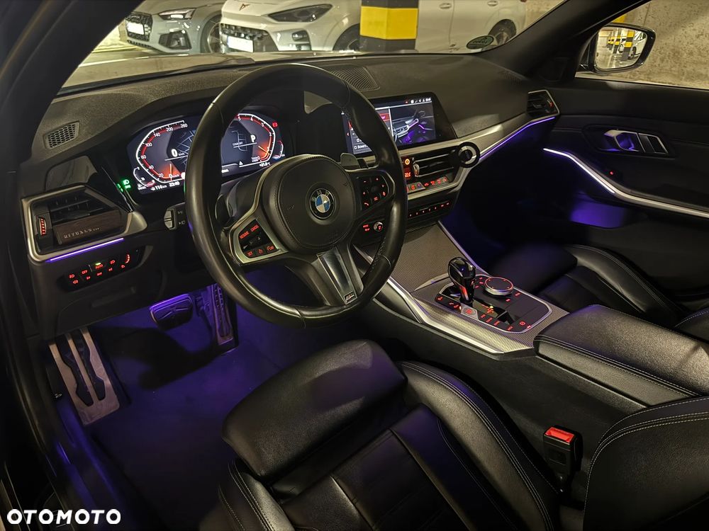 BMW Seria 3 320d Edition M Sport Shadow - 25