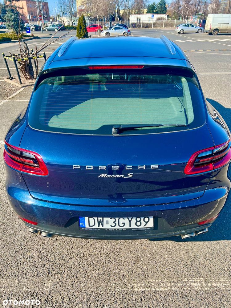 Porsche Macan - 2