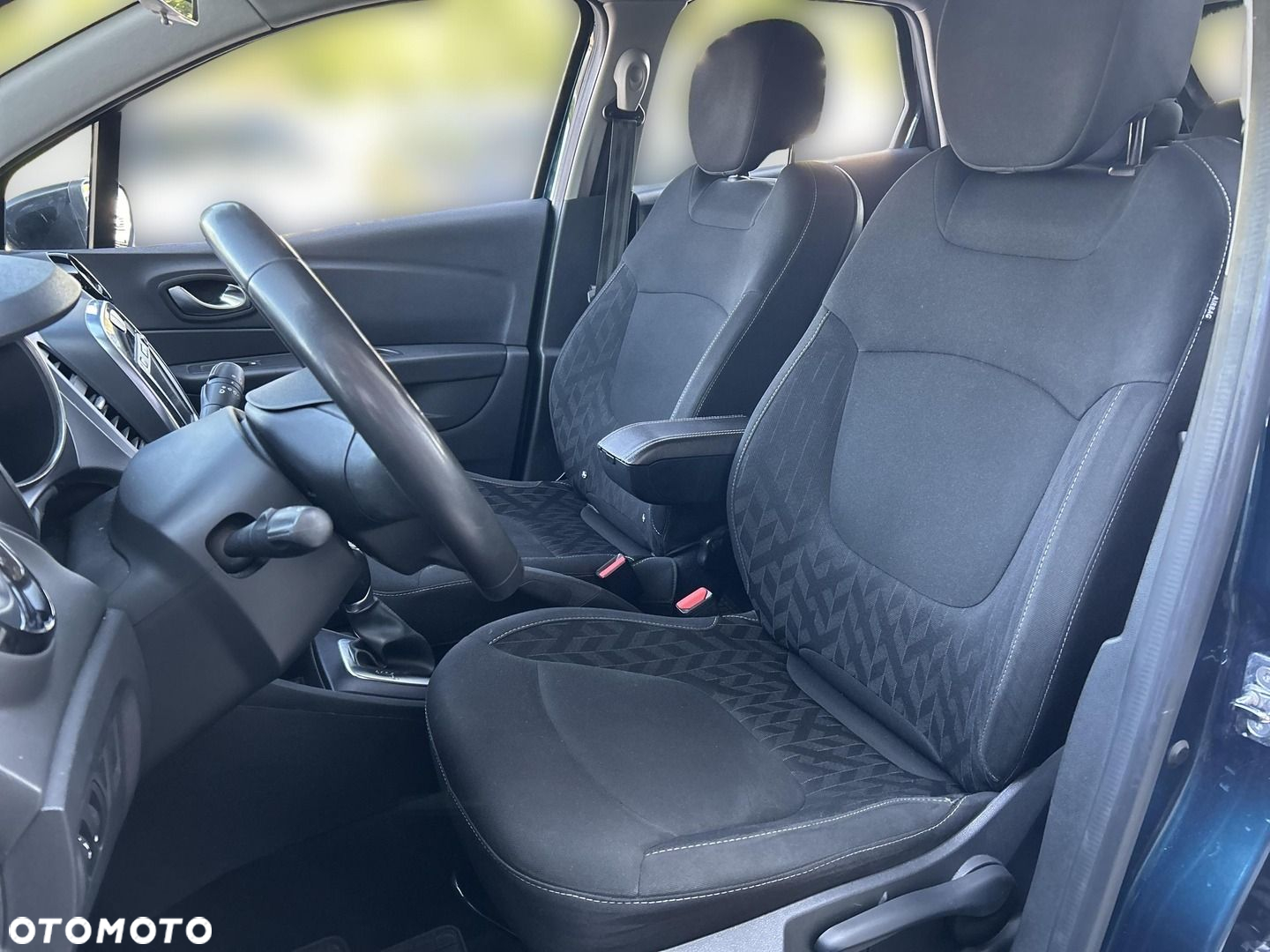 Renault Captur 1.3 Energy TCe FAP Limited EDC - 9