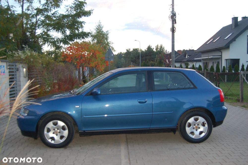 Audi A3 2001 photo 2
