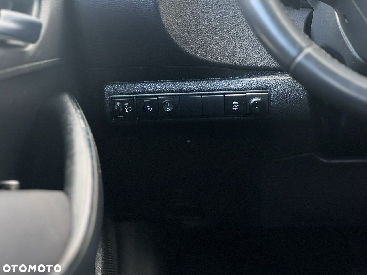 Toyota Corolla 2.0 Hybrid Comfort - 34