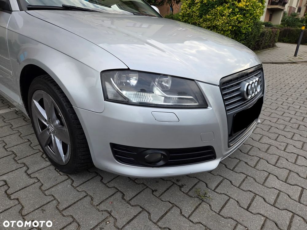 Audi A3 3-drzwiowe 2.0 TDI DPF Ambiente S tronic - 16