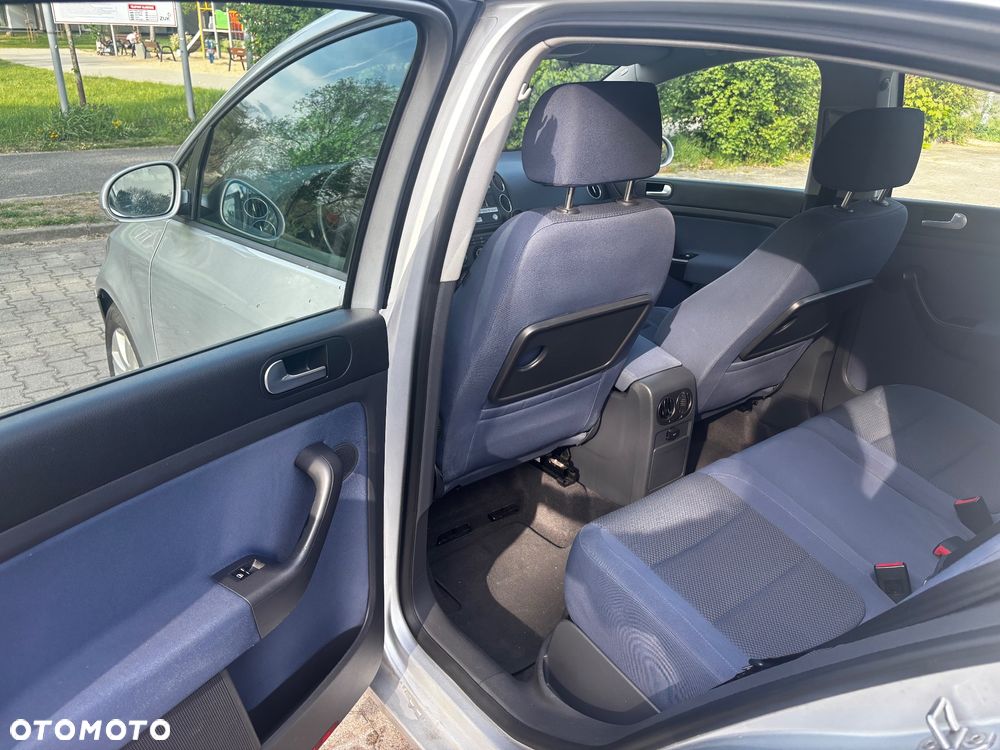 Volkswagen Golf 1.9 TDI Comfortline DSG - 7