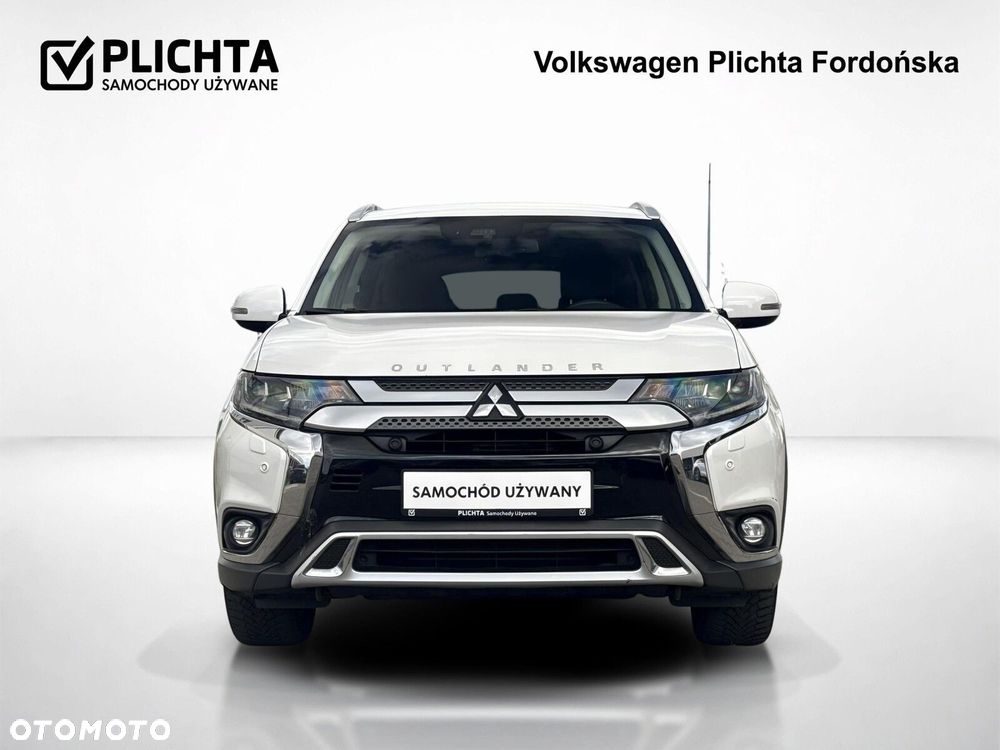 Mitsubishi Outlander 2.0 Intense + 4WD CVT - 9