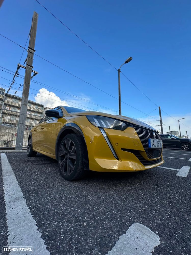 Peugeot 208 1.2 PureTech GT EAT8 - 2