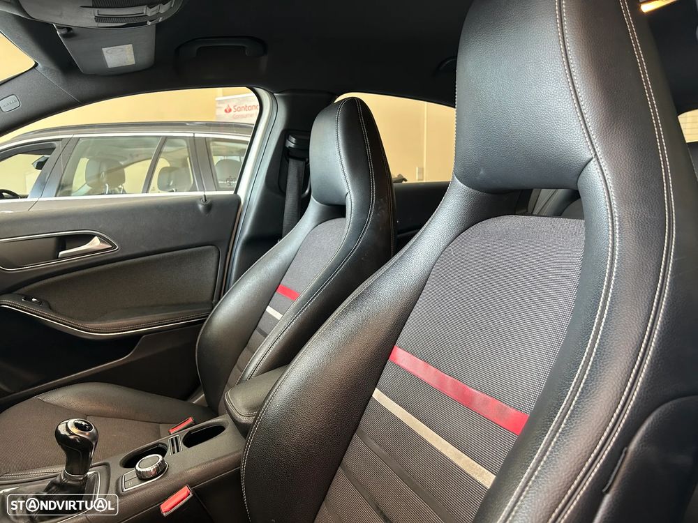 Mercedes-Benz A 180 CDI (BlueEFFICIENCY) Urban - 13
