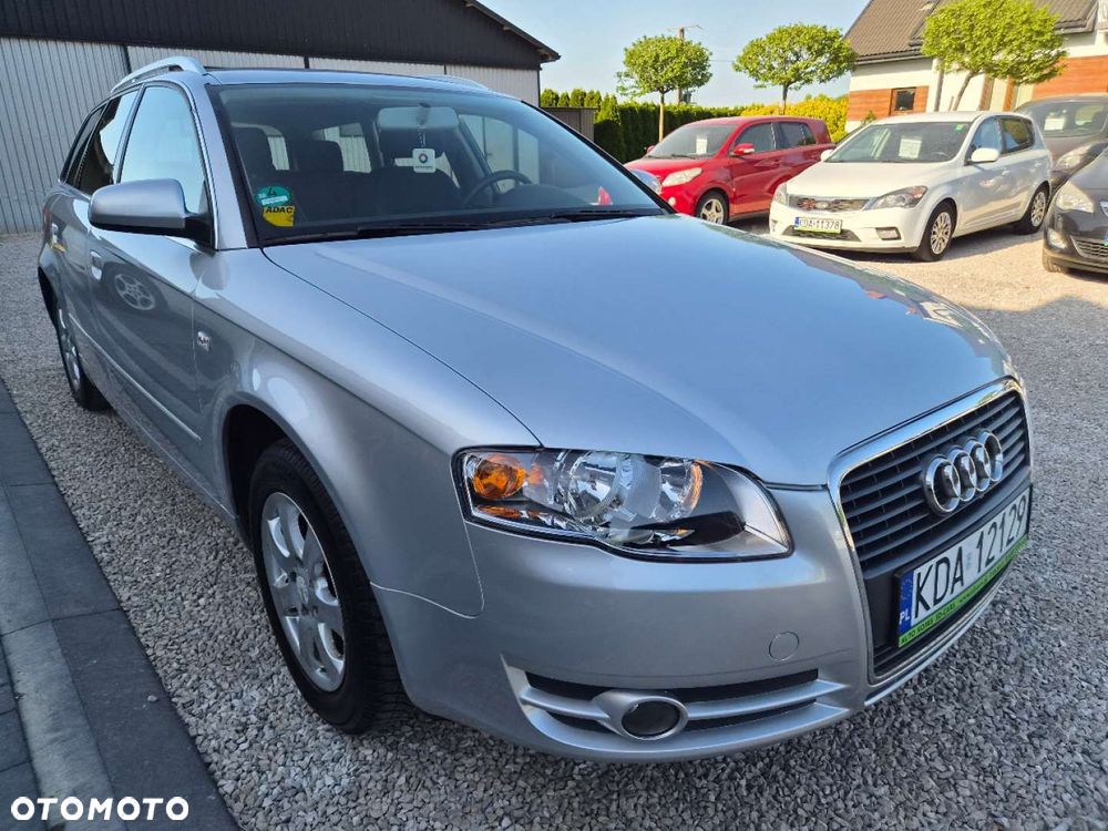 Audi A4 Avant - 11