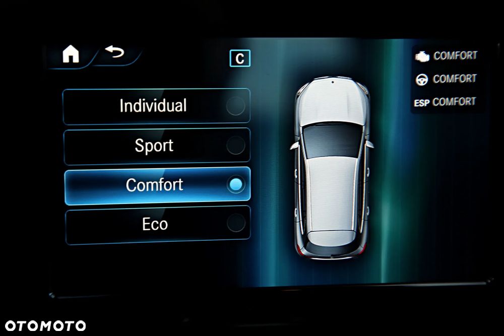 Mercedes-Benz GLA 200 Style - 38