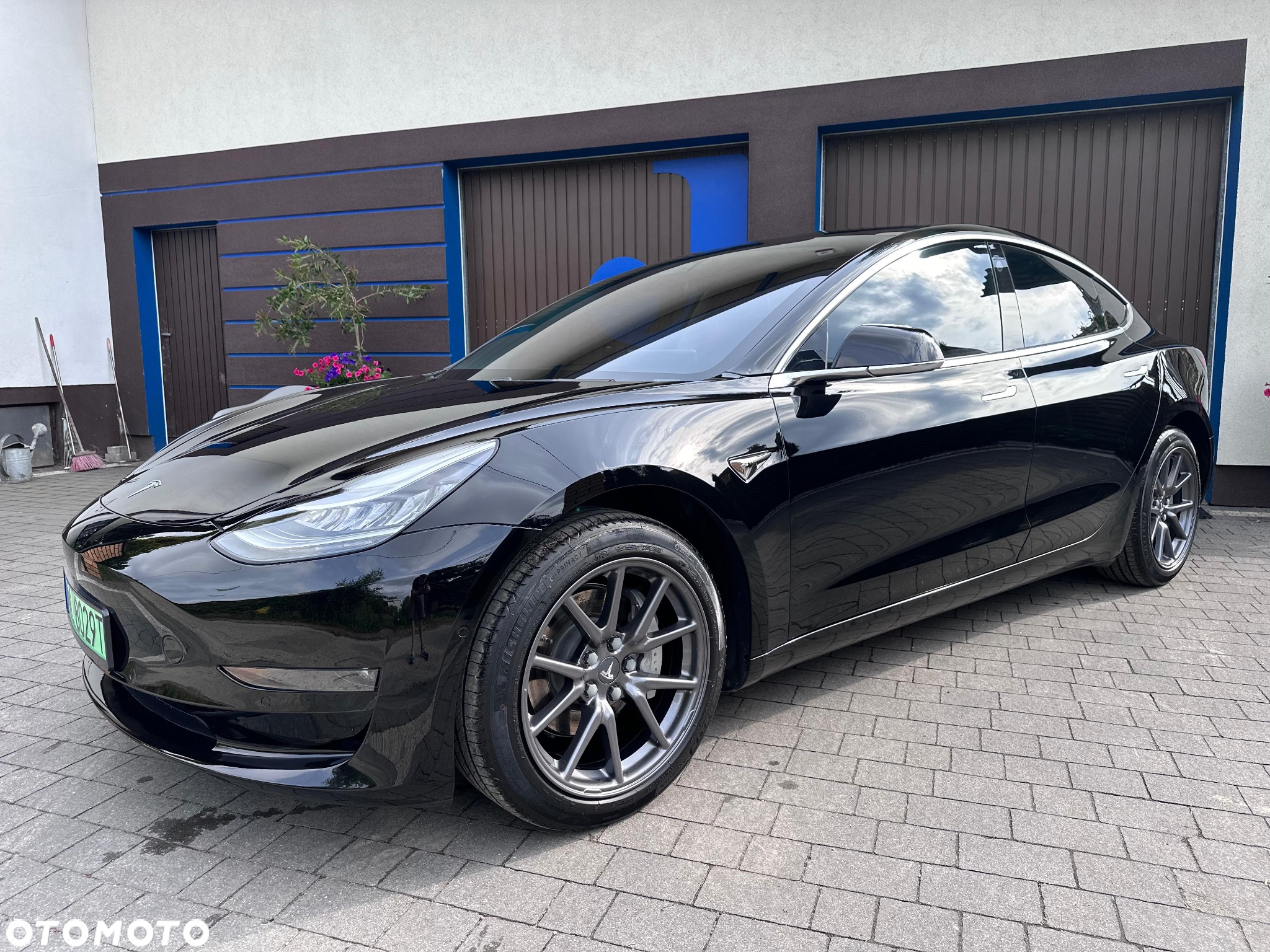 Tesla Model 3 Standard Reichweite Plus Hinterradantrieb - 6