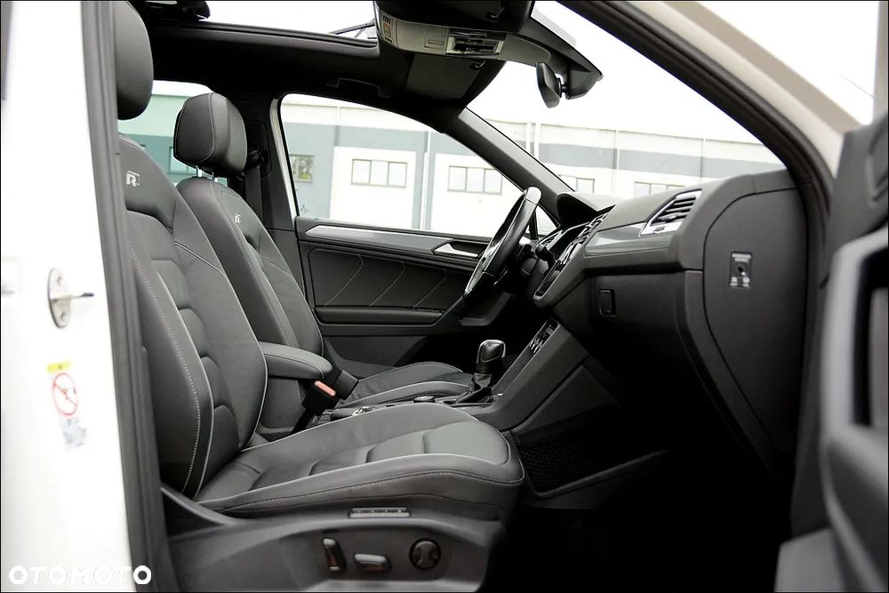 Volkswagen Tiguan 2.0 TSI OPF 4MOTION DSG R-Line - 23