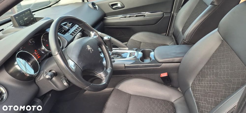 Peugeot 3008 2.0 HDi Allure - 16