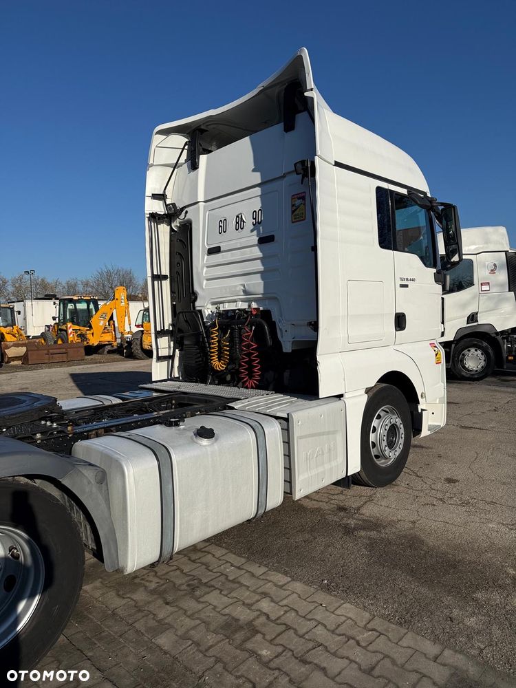 MAN TGX1844 - 11