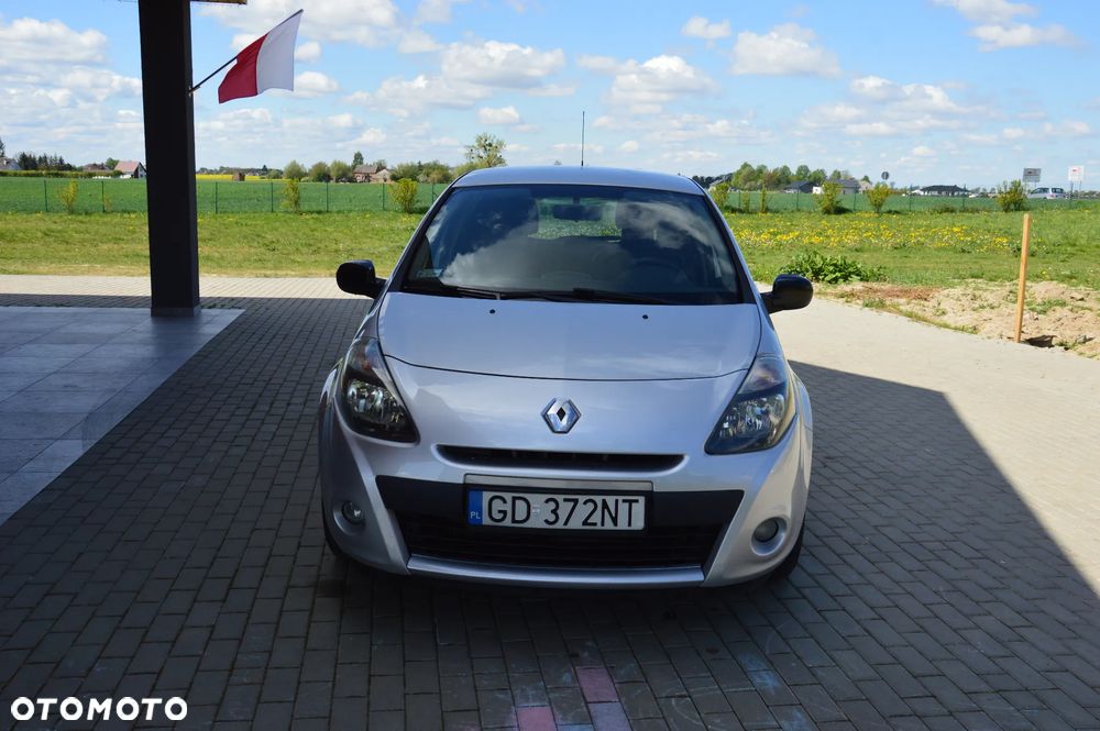 Renault Clio - 6