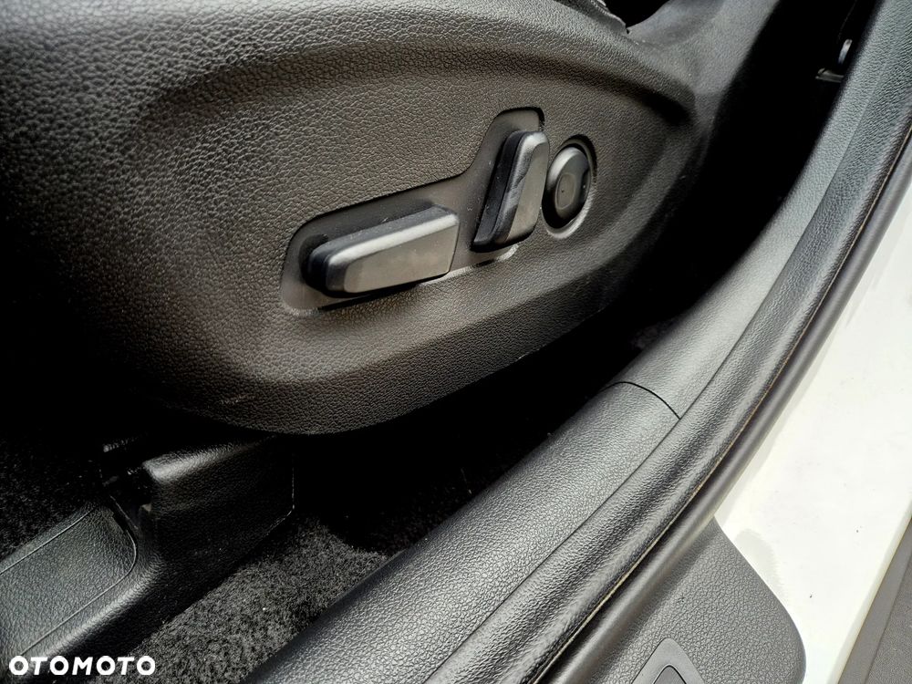 Hyundai Tucson 1.6 Turbo 4WD DCT Premium - 24