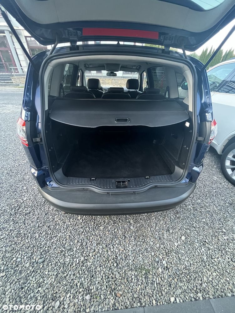 Ford S-Max - 8