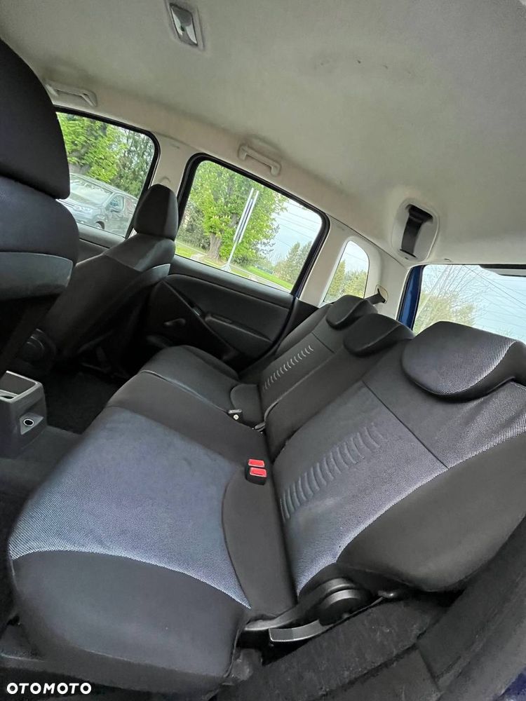 Fiat Idea 1.4 16V Actual - 4