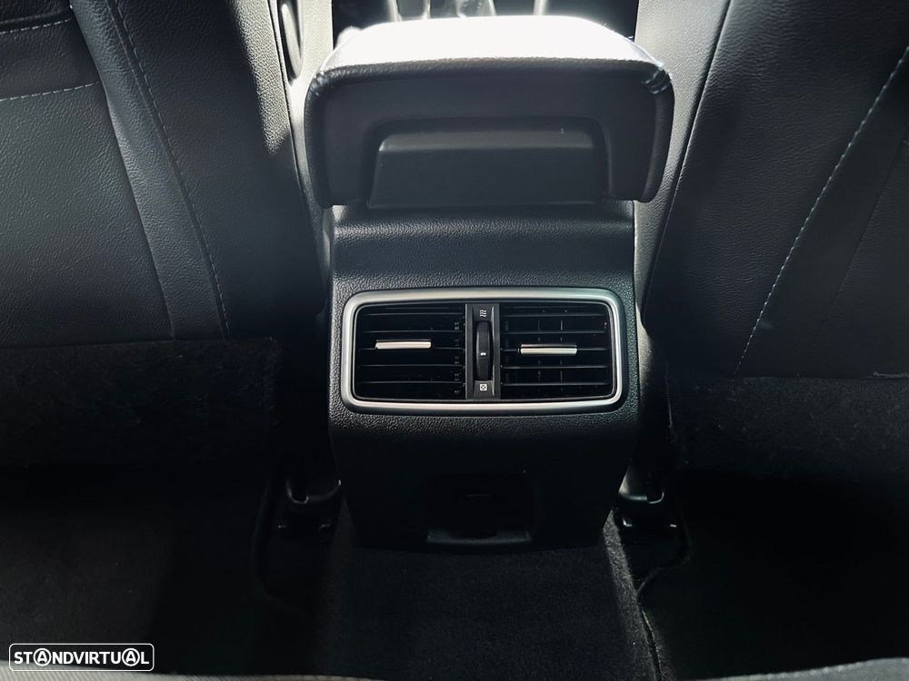 Renault Mégane 1.5 Blue dCi GT Line - 24