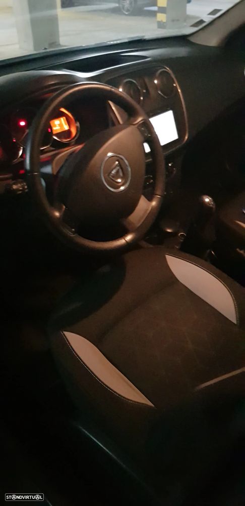 Dacia Sandero Stepway TCe 90 Ambiance - 2