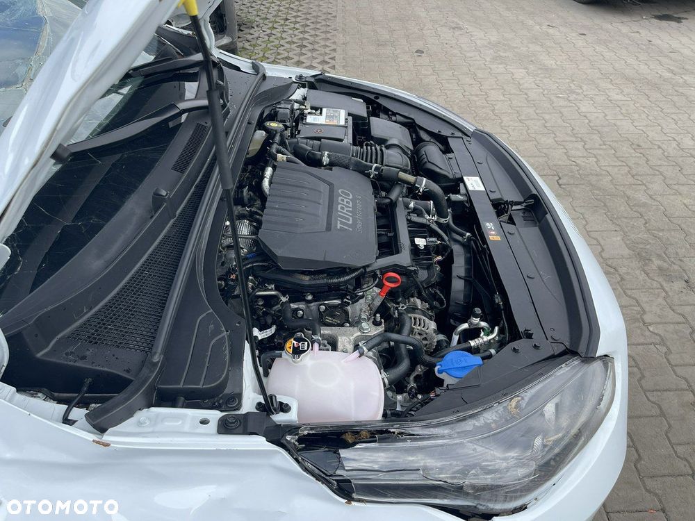 Kia Ceed 1.5 T-GDI DCT7 OPF Spirit - 17