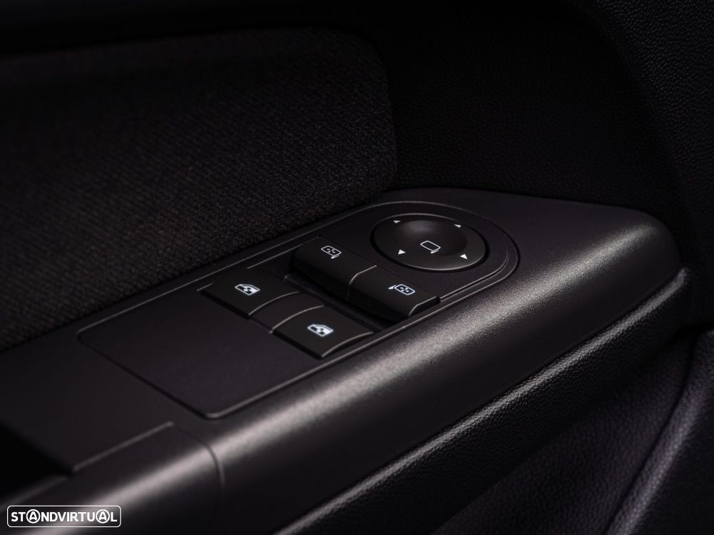 Opel Astra GTC 1.7 CDTI - 8