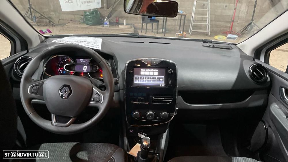 Renault Clio Van DCI 75 SOCIETE c/IVA - 4