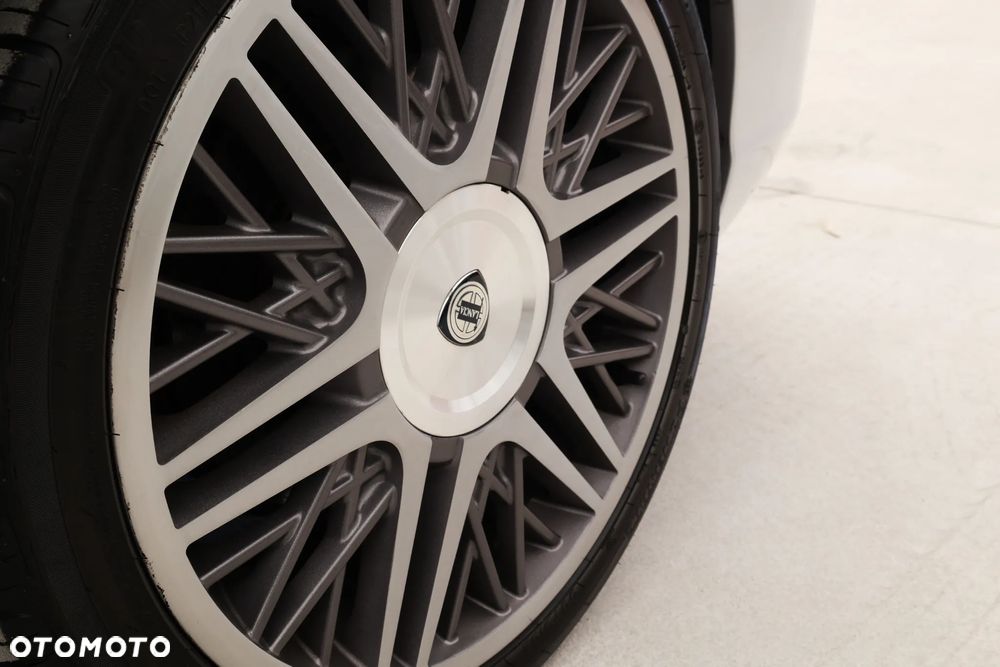 Lancia Thesis 2.4 JTD 20v Sportiva - 16