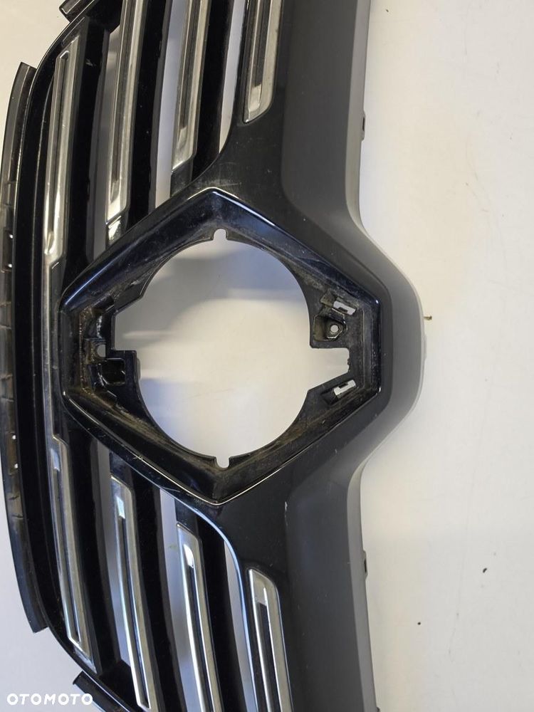 GRILL ATRAPA RENAULT MEGANE 4 IV 16-> 622568380R - 5