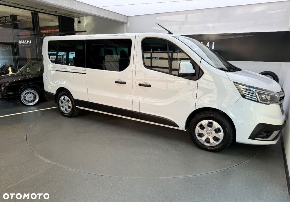 Renault Trafic - 13
