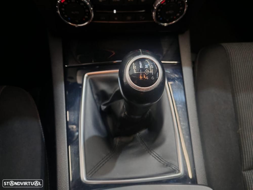 Mercedes-Benz C 220 d Avantgarde - 7