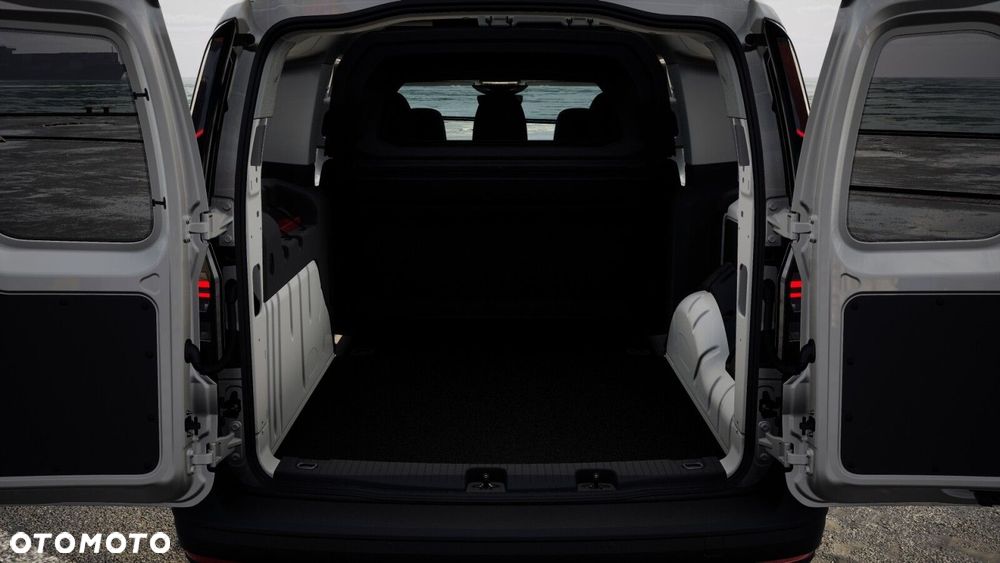 Volkswagen Caddy Flexible DSG - 7