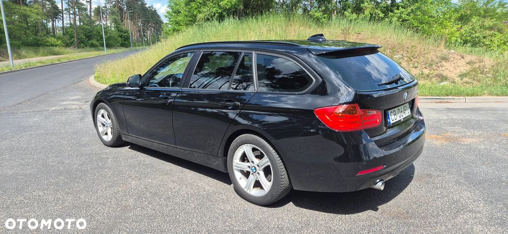 BMW Seria 3 318d - 5