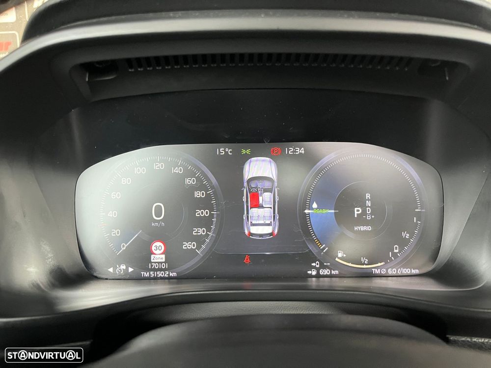 Volvo XC 40 T5 Recharge DKG RDesign - 29