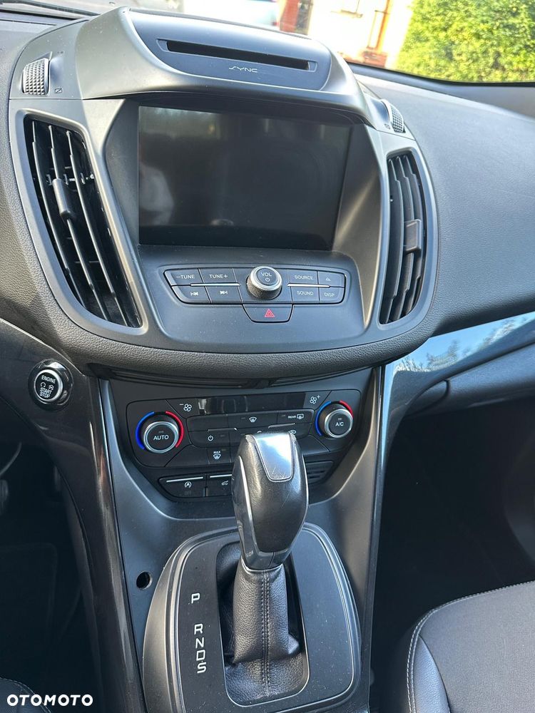Ford Kuga 2.0 TDCi 4x4 Titanium - 18