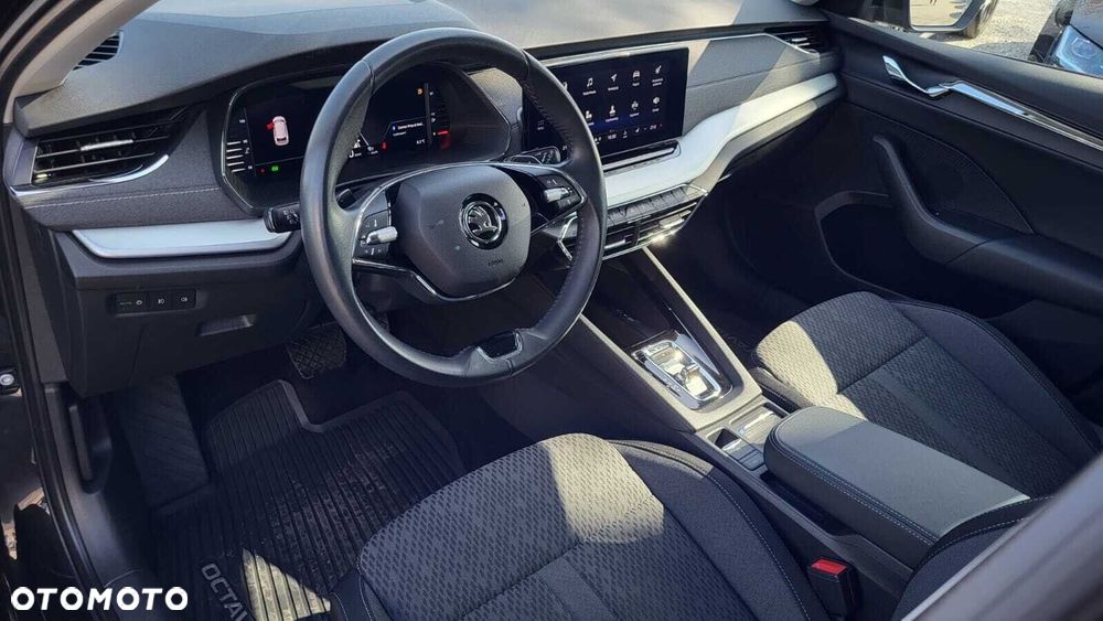 Skoda Octavia - 10