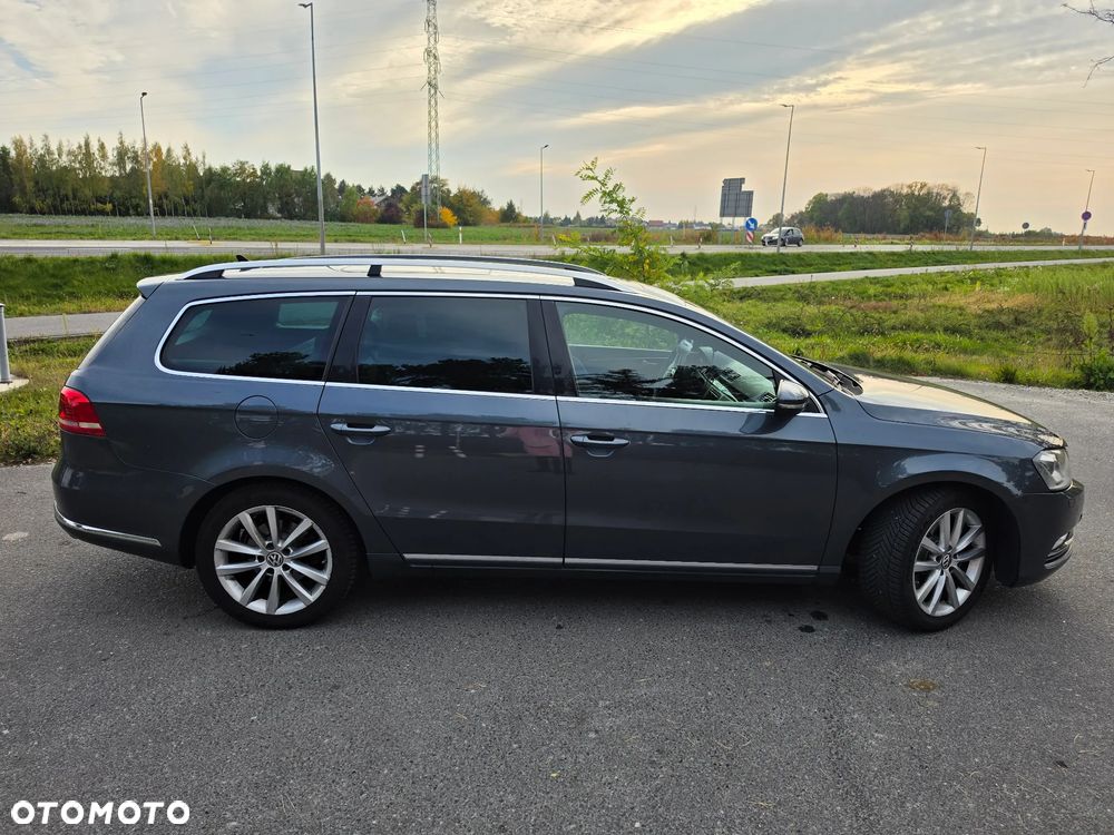 Volkswagen Passat - 14